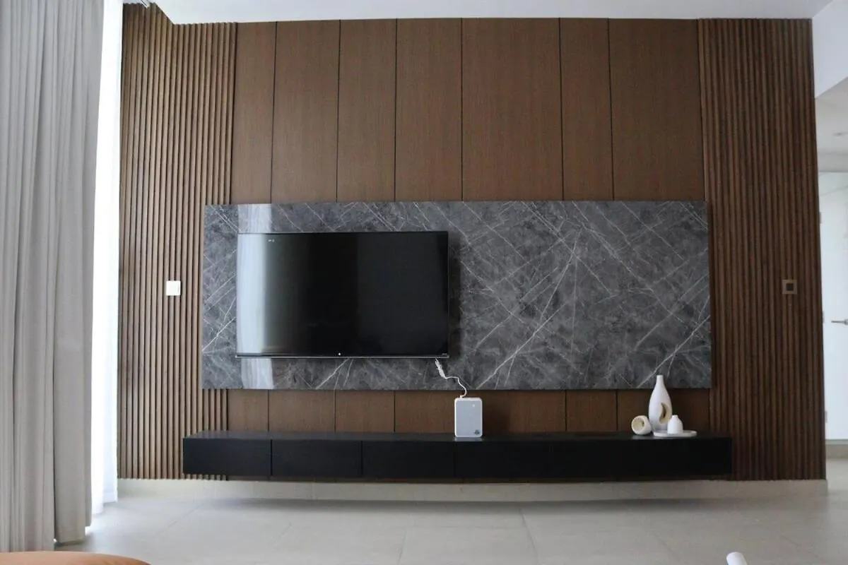 Sahab - Luxury 1Br Apt -High Floor At Misk Sharjah United Arab Emirates