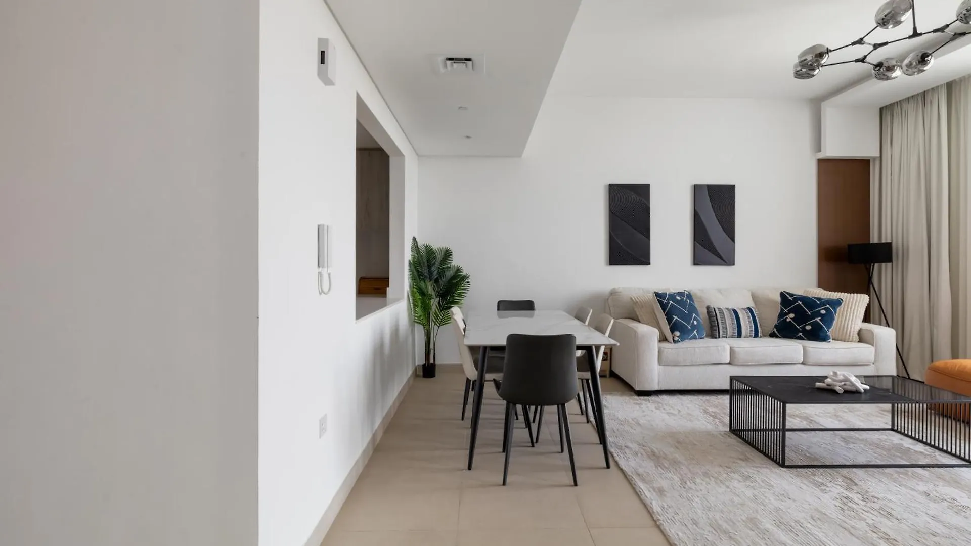 Apartment Sahab - Luxury 1Br Apt -High Floor At Misk Sharjah