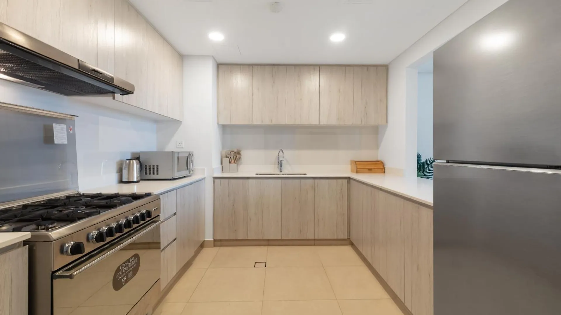 Apartment Sahab - Luxury 1Br Apt -High Floor At Misk Sharjah